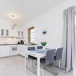 Cracow Rakowicka By Renters *